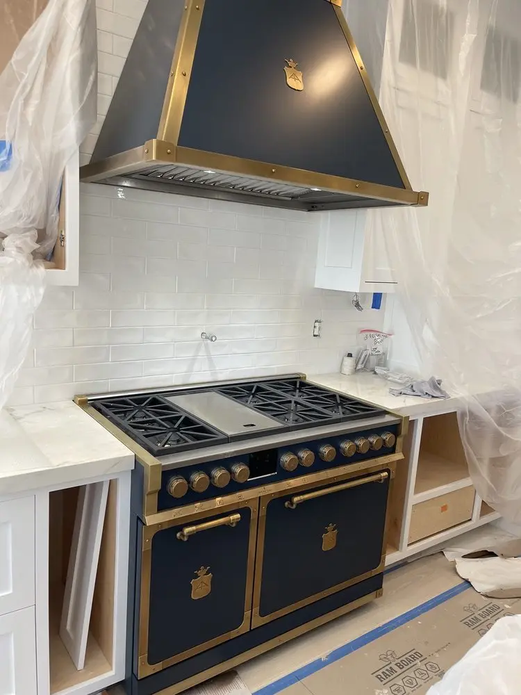 Bespoke Blue & Gold Range installation in Shady Canyon