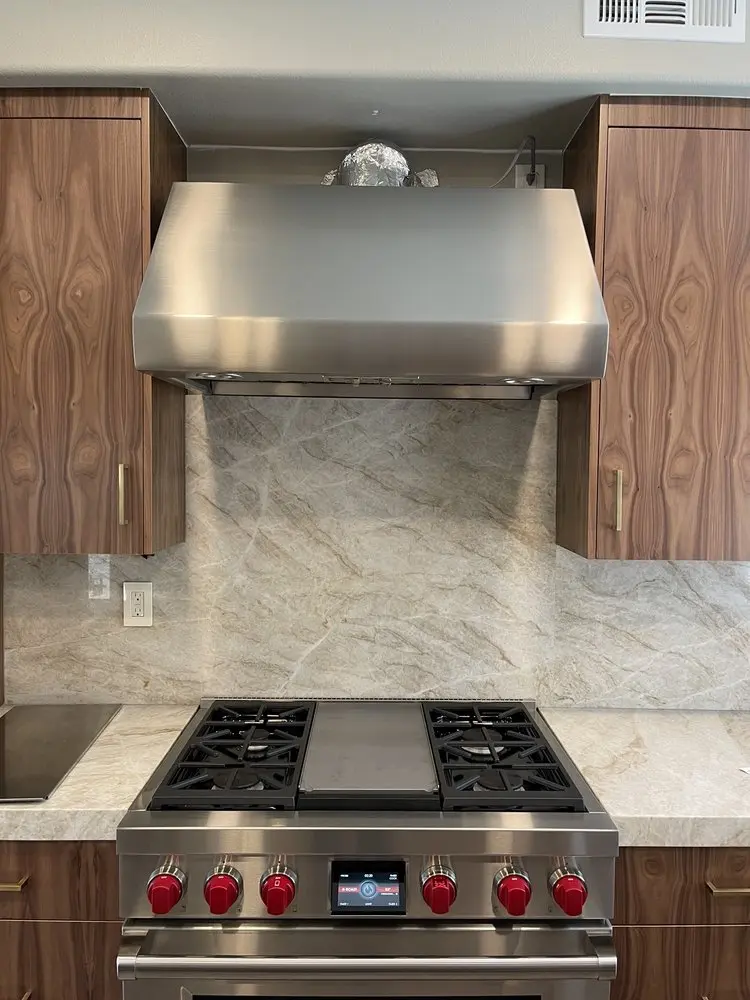 Hood & Gas Cooktop installation in Newport Beach