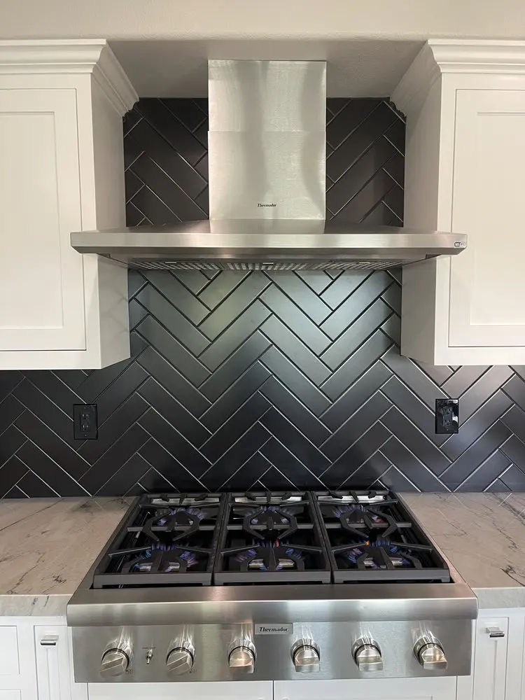 Hood with Chevron Backsplash installation in Irvine