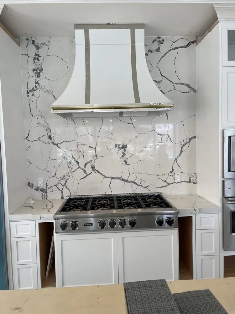 Professional Range & Custom Hood installation in Villa Park