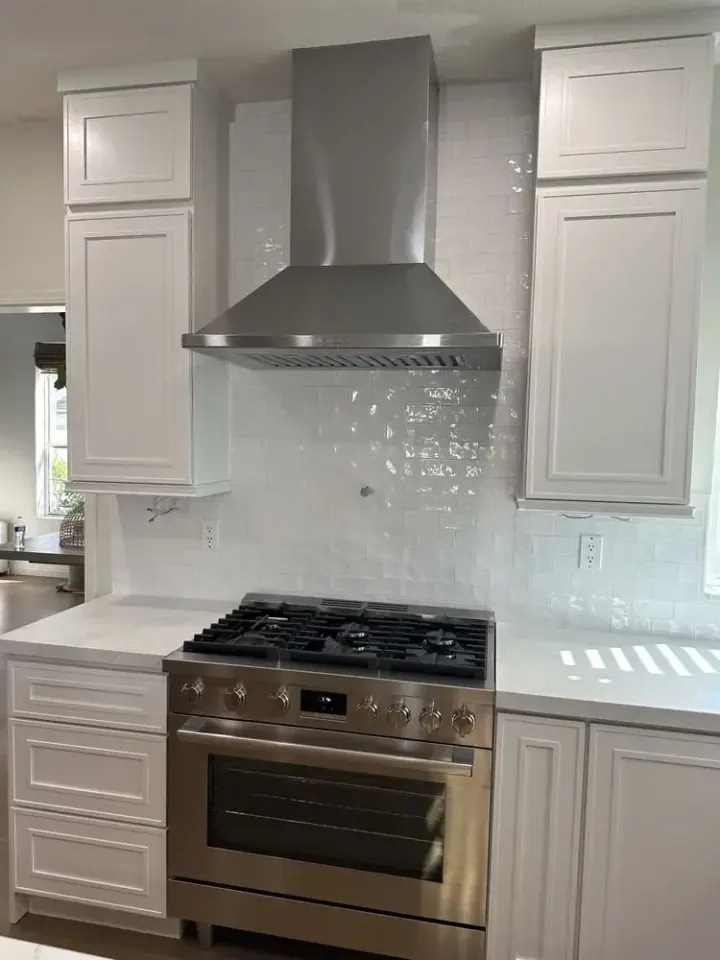 Stainless Gas Range & Hood installation in Tustin by Peerless Group