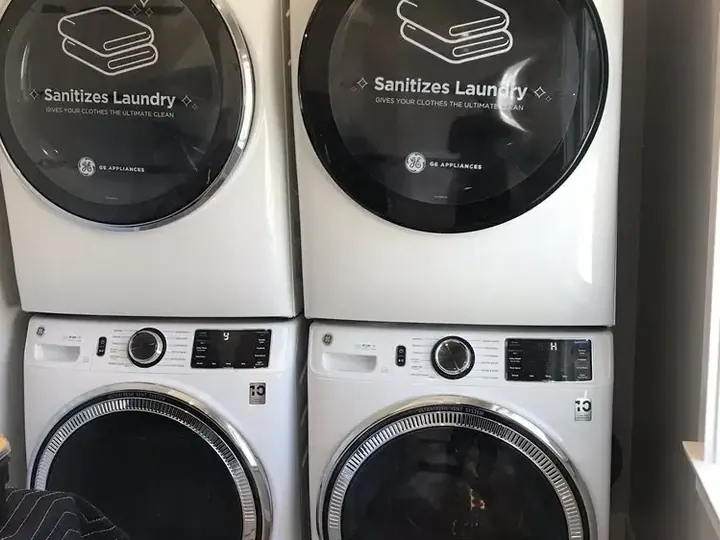 Stacked Laundry Towers installation in San Clemente by Peerless Group