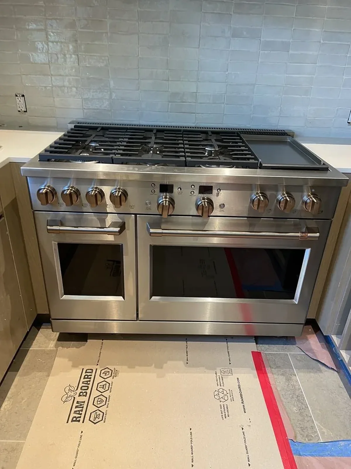 Café 48-Inch Range installation by Peerless Group