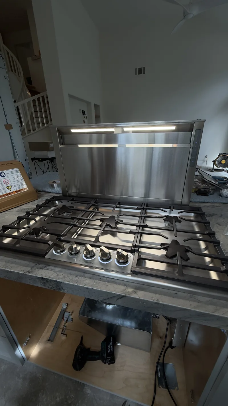 Thermador 36-Inch Cooktop & Downdraft installation in Irvine by Peerless Group
