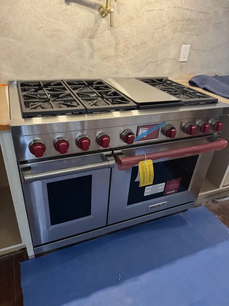 Wolf Gas Range with Griddle installation in Laguna Beach