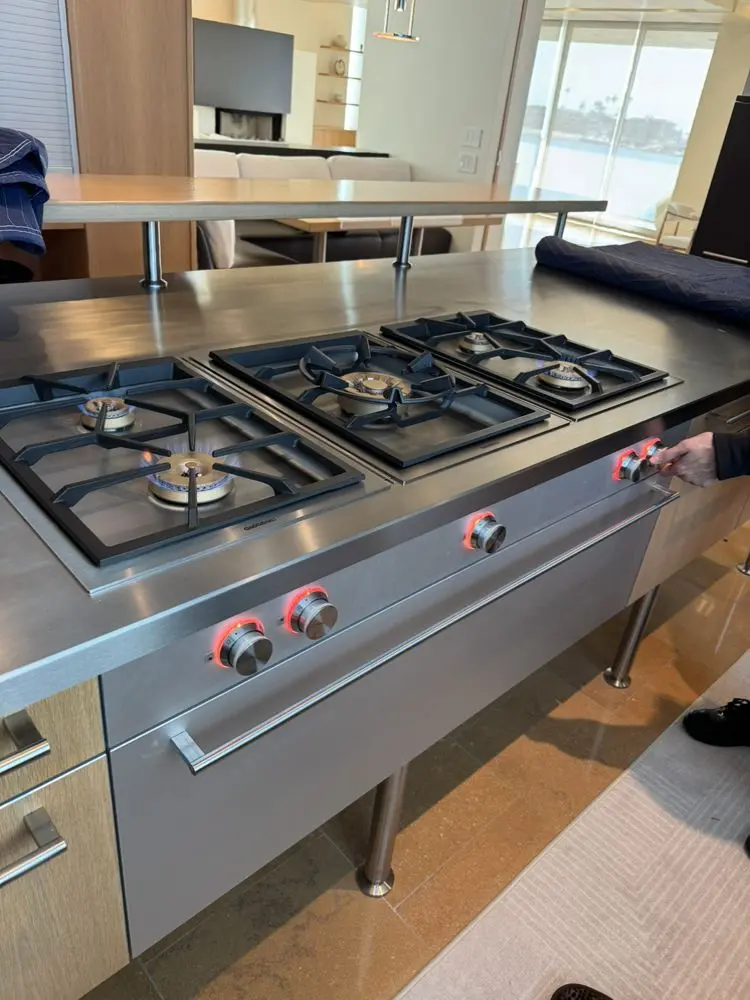 Wolf Professional Cooktop installation in Villa Park